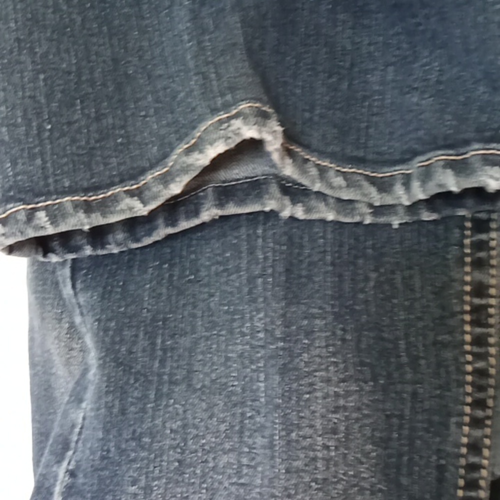 Red Rivet Low Rise Jeans  5 - Picture 8 of 9